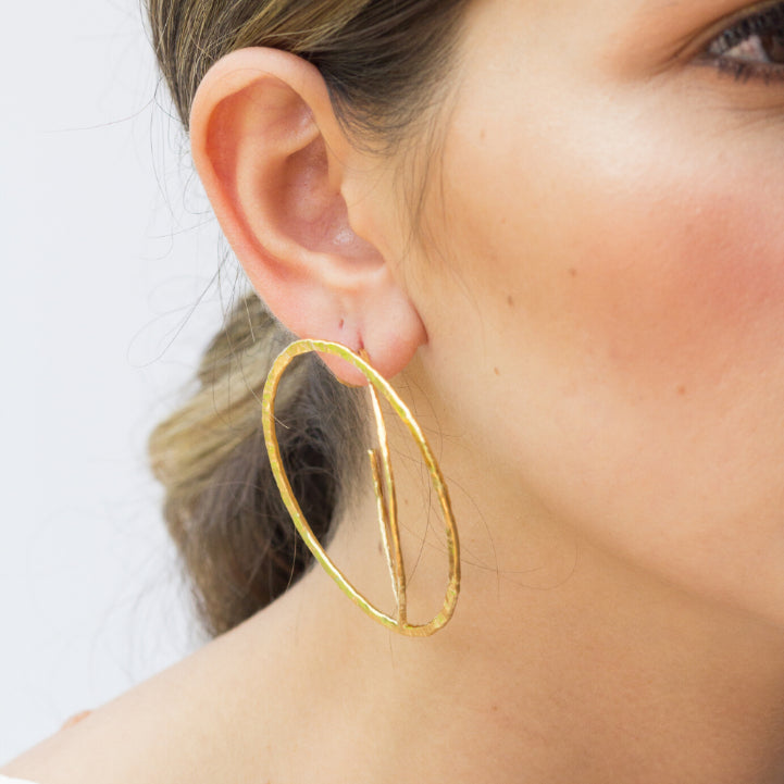 Candongas Zipa - Luisa Lōpez